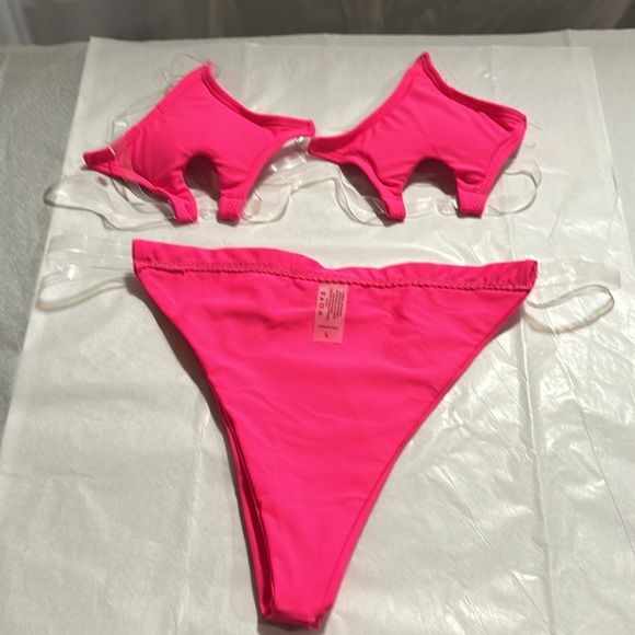 Gold Star Bikini - Picture 3 of 4